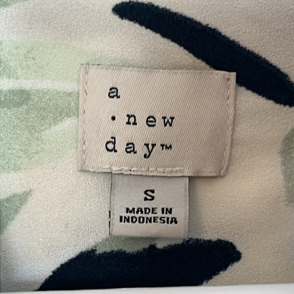 A new day shirt, dress tie waist front button, long sleeve dress - Picture 3 of 4